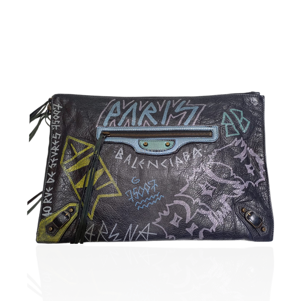 tas pouch Balenciaga Classic Graffiti Black Zip Pouch Tinkerlust